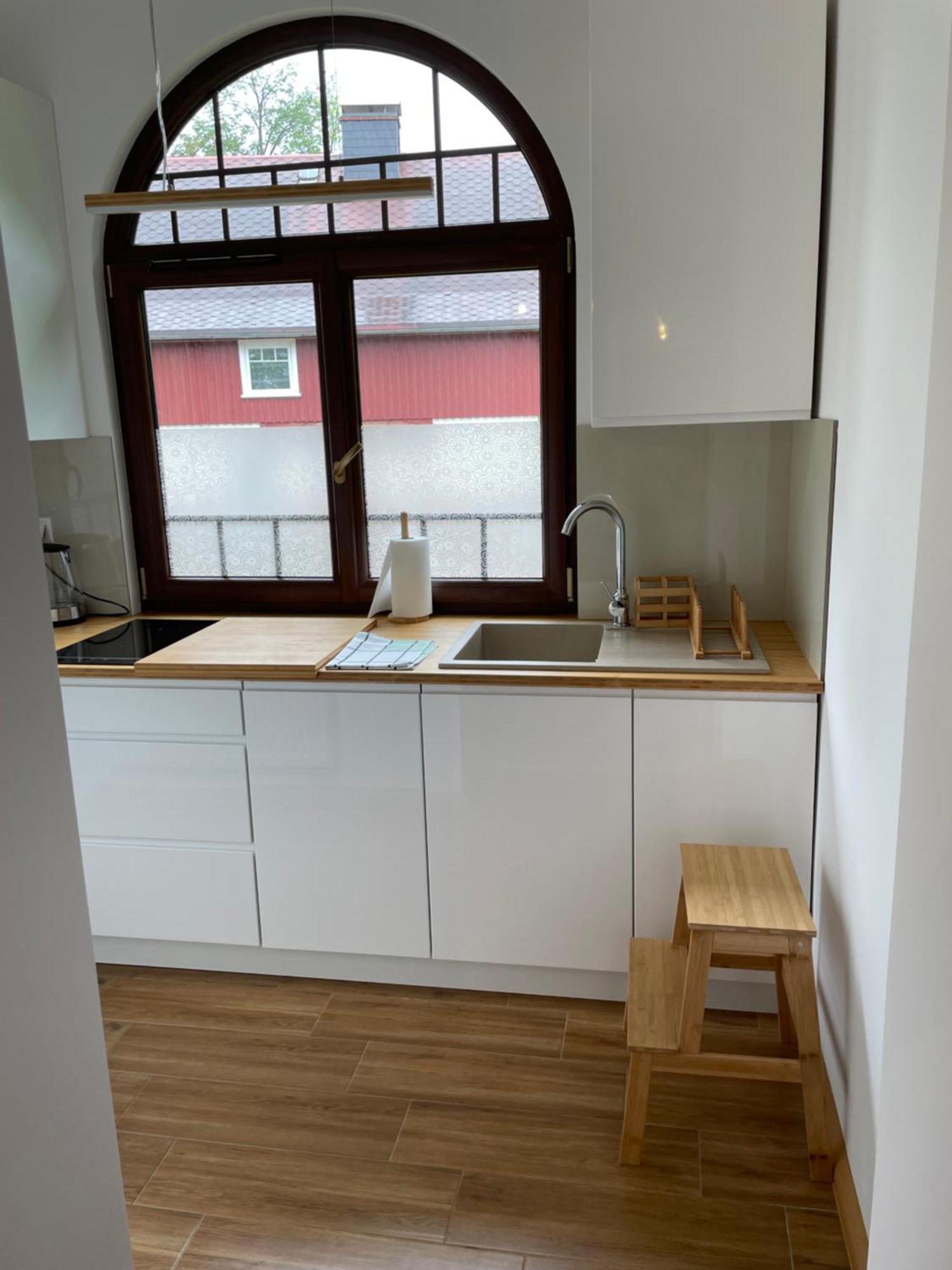 Apartamento Przystanek - Ul Komuny Paryskiej 3